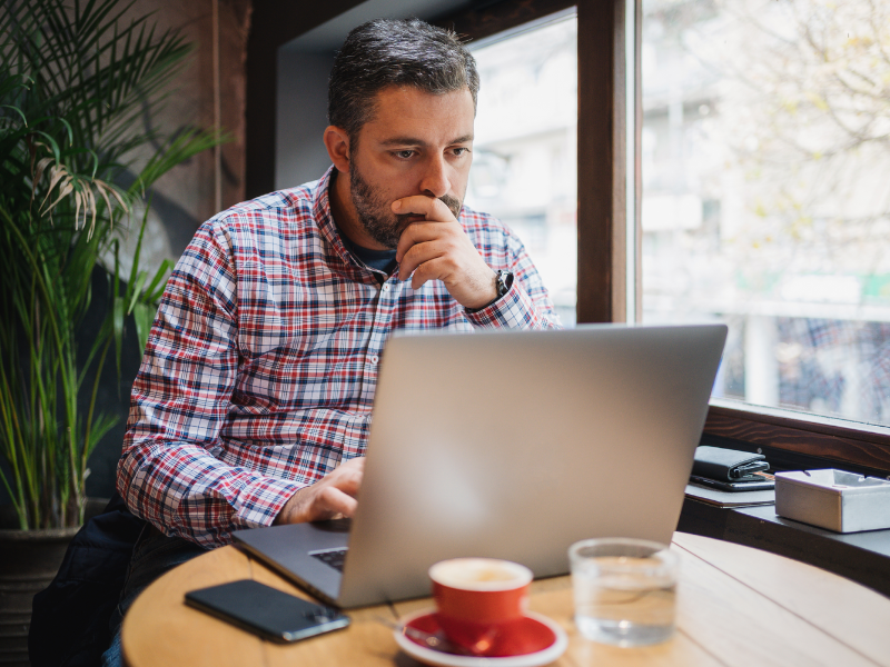 Blog 6_ Understanding LinkedIn Ad Metrics_ What to Track and Why